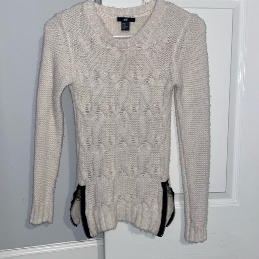 H&M sweater